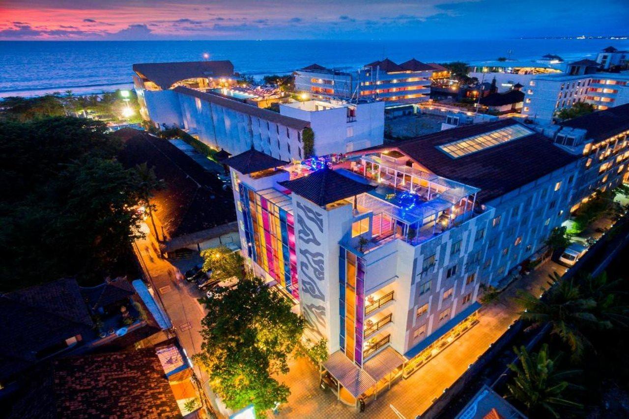 Kuta Beach Hotel Exterior photo